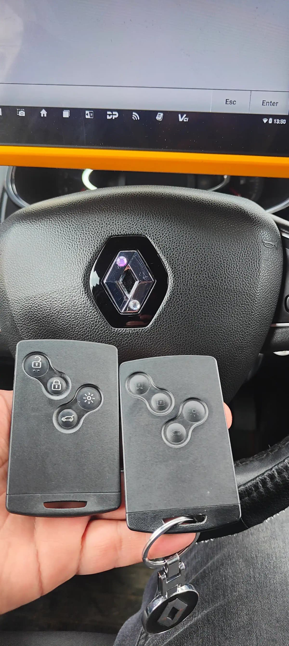 Copiere cheie auto cu cip în Bacău — serviciu mobil la domiciliu 0767 926 494